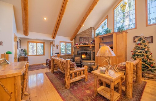 Big Bear Lake House | Bearfoot Bungalow - Ideal Retreat Near National Forest