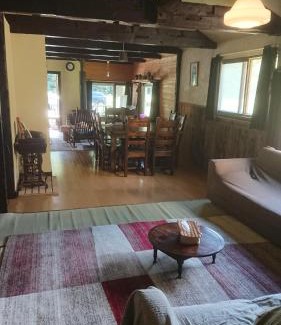 Furano Ski Chalet | Discover Bears House: Pet-Friendly Retreat with Top Ratings