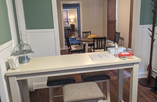 East Haven  Rutland County House | Beast of 2 East - 2 bd rm with ideal office space!