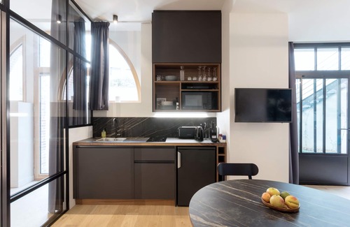 Laval Apartment | Cozy Beatrice's Apartment: Ideal for Families and Breakfast Lovers