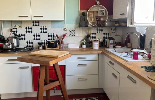 La Garenne-Colombes Apartment | Sunny 3-Room Apartment in La Garenne-Colombes Near Paris