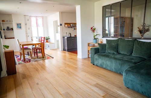 Pantin Apartment | Elegant Duplex in Pantin Near Parc de la Villette
