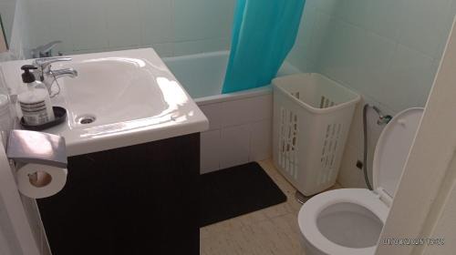 San Luis Apartment | Beautiful T4 Torrevieja with Pool and Family-Friendly Vibes