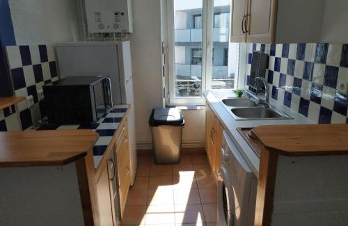 Saint-Pierre - Rene II - Bonsecours Apartment | Convenient Beau F3 Near All Shopping Amenities