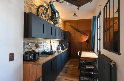 Saint Nicolas - Charles III - Ville vieille - Trois Maisons - Leopold Apartment | Unique Beau Loft in the Heart of the City - 10/10 Rated