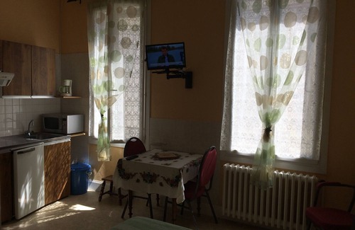 Neris-les-Bains Apartment | Welcoming Studio with Two Beds and Premium Amenities