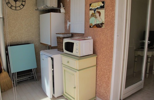 Agay Apartment | Beau studio cabine en rez de jardin