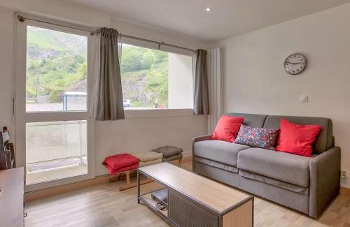 Eaux-Bonnes Apartment | Cozy Studio Gourette for Families - Ideal 2-Room Retreat