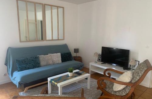Grand Sud Apartment | Ideal T2 with Terrace, Perfect for Families and Pets