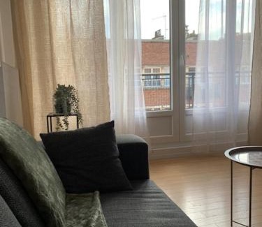 Dunkerque Centre Apartment | Family-Friendly Opale: Your Home Away from Home