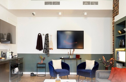 Madeleine Apartment | Top-Rated Beauquartier - Madeleine with Family-Friendly Amenities