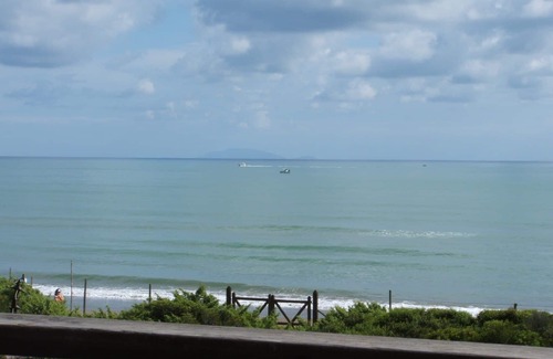 Castiglione della Pescaia Villa | Private Villa for 10: Oceanfront Views & Pet Friendly