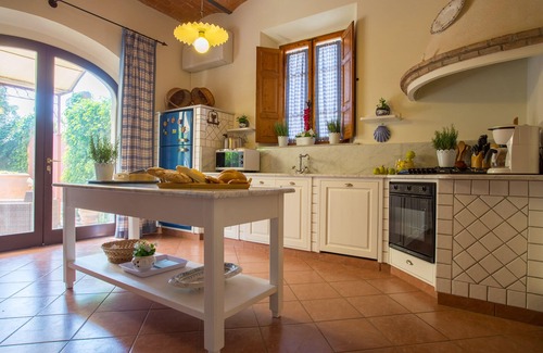 Fabbrica Villa | Idyllic Villa with Private Pool near Volterra & San Gimignano