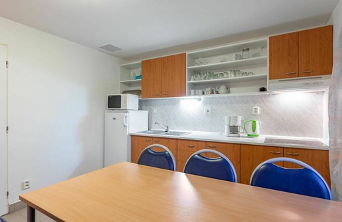 Cerny Dul House | Private Villa for 6 with Pool, WIFI & Pet-Friendly Amenities