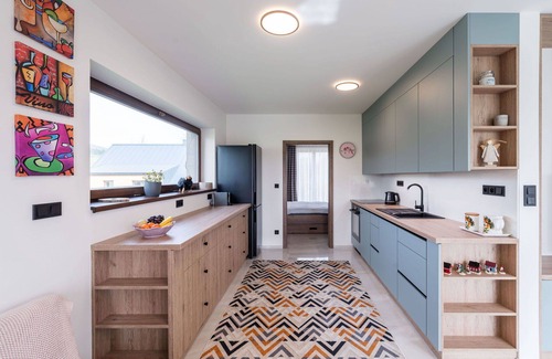 Cerny Dul Apartment | Inviting Apartment for 4 with Lake View & Terrace Access
