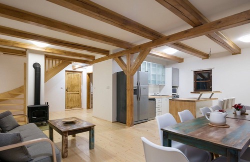 Dolni Branna House | Private Villa for 10 with Hot Tub, WiFi & Pet-Friendly Perks