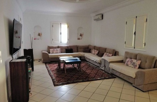 Djerba Midun House | Elegant 3-Suite Pool Villa in the Heart of Midoun