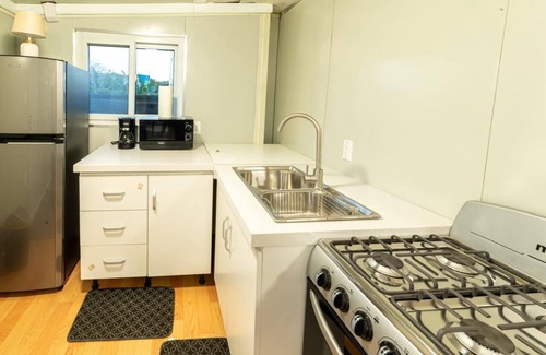 Villarreal Resort | Beautifoul resort tiny houses with pool and A/C near to the beach