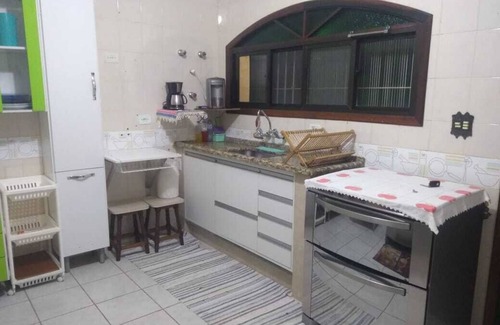 Parque Oasis House | Cozy Beach House with Ocean View Just 3 Minutes Away