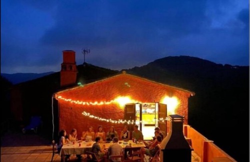 Sant Iscle de Vallalta Cottage | Beautiful farmhouse in the middle of the Montnegre i Corredor Natural Park