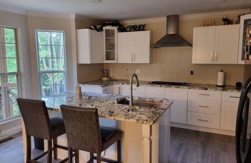 Ashley Oaks House | Pet-Friendly Retreat with Hot Tub & Perfect 10 Reviews