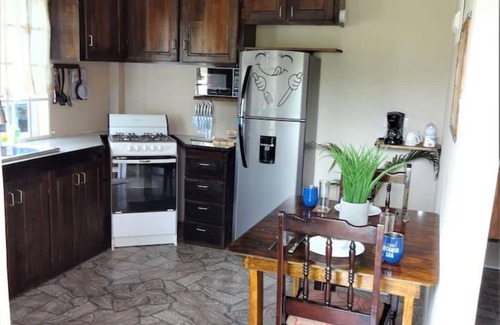 St. George's Apartment | Stylish 1-Bed Apartment in Saint George's - Rated 10/10