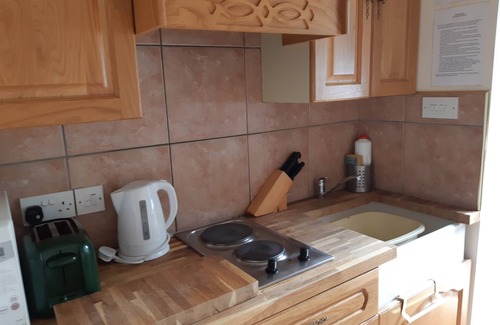 Redbrook Cottage | Cozy 1-Bed Cottage in Trellech with Breakfast & Pet-Friendly