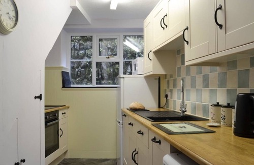 Lynton House | Exmoor Retreat: Top-Rated 1-Bed House Near Lynton