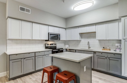 McNeil Apartment | Beautiful 1BR in Champion City Park 3286