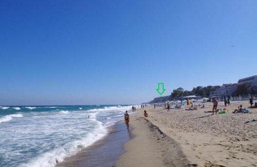 Obzor Apartment | Oceanfront 4-Star Seaview Apartment at The Cliff Resort