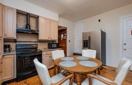 Hamilton District Apartment | Inviting 2 Bedroom Apartment in Allentown Center