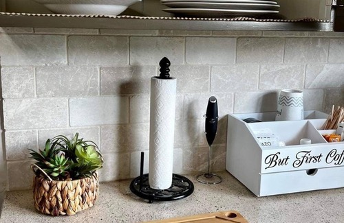 Canastota Apartment | Beautiful 2 bedroom, close to summer fun, great dining and lots of nightlife