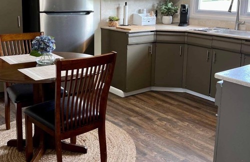 Canastota Apartment | Beautiful 2 bedroom, close to summer fun, great dining and lots of nightlife