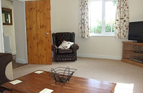 Saint Goran Cottage | Beautiful 2 Bedroom Cottage Newly Renovated With Distant Sea Views