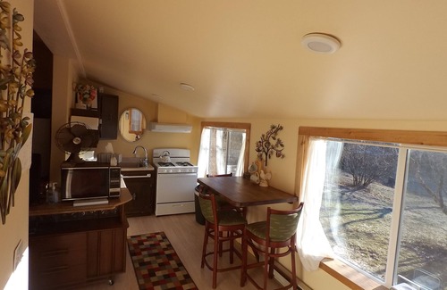 Liberty Cabin | Charming 2 Bedroom Cabin on Picturesque 15 Acre Farm