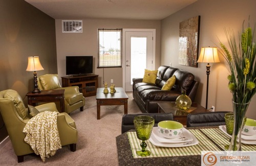 Regina Condo | Beautiful 2 Bedroom Suite - Excellent East Regina Location - Unit 5
