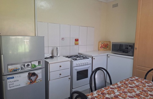 Harare House | Delightful 2-Bedroom Guest Cottage in Harare with Pool