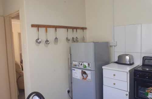 Harare House | Delightful 2-Bedroom Guest Cottage in Harare with Pool