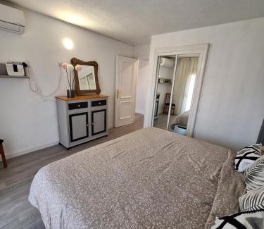 Rincon de Loix Apartment | Inviting 2 Bedrooms Apartment with Pool & Family-Friendly Perks