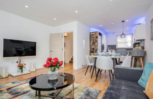 Fulham Apartment | Delightful 2-Bedroom Split Level Fulham Apartment