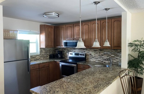 Bel Air Condo | Inviting 2-Bedroom Retreat in Lauderdale-by-the-Sea