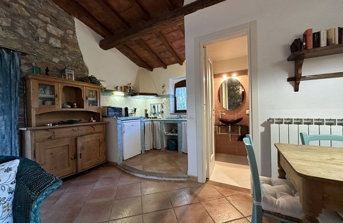 Gavorrano Apartment | Historic Stone House with Pool, 20 Min to Beautiful Beaches
