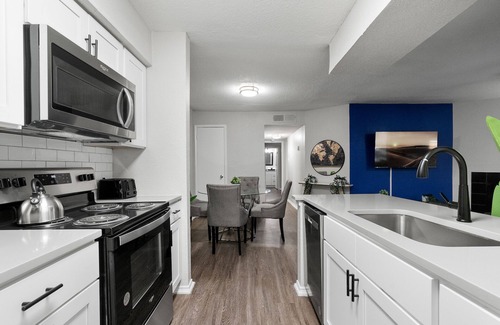 University Hills and Windsor Park Apartment | Beautiful 2BD/2BA in University Hills 3637