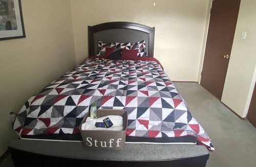 North Braddock Apartment | Beautiful 2bedroom apt close to the waterfront and other amenities