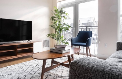 Newtonville Apartment | Beautiful 2BR in Newton Near Rail Station & Parks