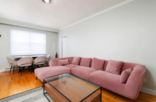 Cote-Des-Neiges—Notre-Dame-De-Grace Apartment | Beautiful 2BR on Walkley