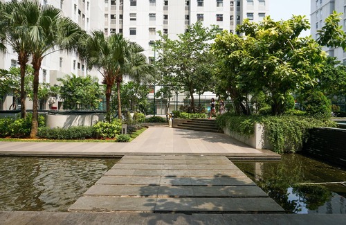 Pluit Apartment | Inviting 2Br Apartment with Pool Access in Green Bay Pluit