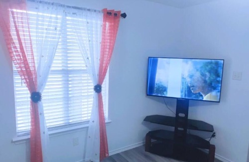 Killeen Apartment | Charming 3-Bedroom Apartment Perfect for Families