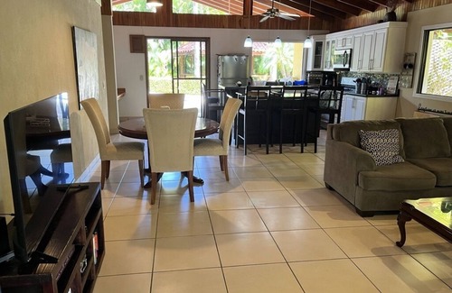 Tambor House | Cozy 3 Bed/3 Bath Home Steps from a Private Beach