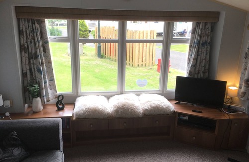 Skegness Cabin | Exceptional 3-Bed Caravan at Southview Park, Skegness